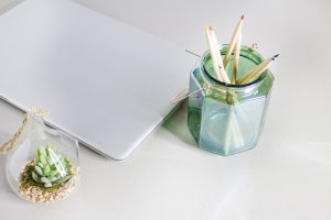 Tracy Shiflett can manage your online marketing campaign timelines and deliverables. 2